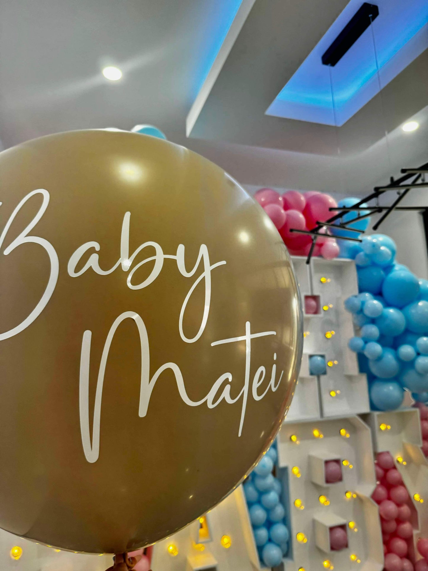 90cm Gender Reveal Balloon
